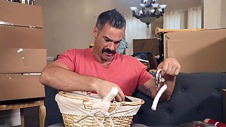 neighbor babe gets fucked with handcuffs and massage oil