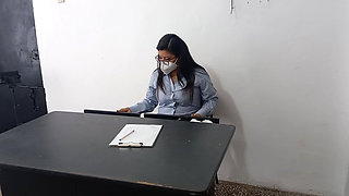 Executive Secretary Has an Affair with the Boss's Stepson, They Want to Do It on the Desk