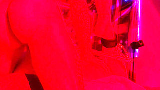 Red Light, Spreader Bar, and a Big Dick for Amber Green