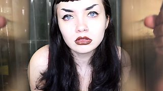 Brunette Solo Webcam Masturbation