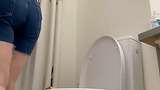 Toilet Diaries Q&a Plops While Answering Your Questions