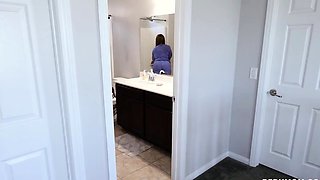 [PervMom] Skylar Snow (I’m All You Need)