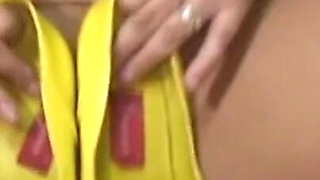 Annadevot - Horny in Heels