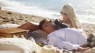 Voluptuous Blonde Blake hot porn story