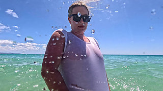 Wet White T-shirt Swimming Underwater
