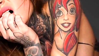 [exclusive] Babygirl Gets a Huge Cock in Her Mouth and Pussy, and After a Squirt, a Cumshot in Her Eye