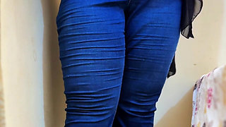 PAWG Shy Teen Employee Masturbat in Office When Boss Is Next Desk