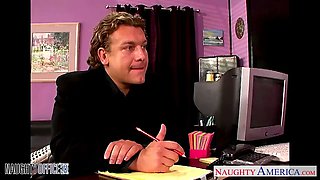 Office babe in glasses Gina Lynn fucking