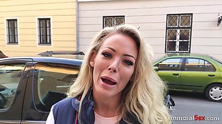 Tattooed slut gets pussy creampied