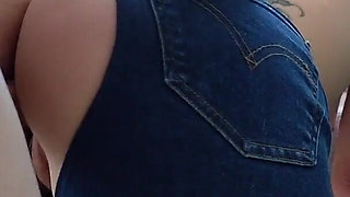 Young Stepmom's Big Ass in Jeans Takes My Cock Roughly!