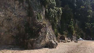 Saraanddave - Public flashing at the beach - ManyVids