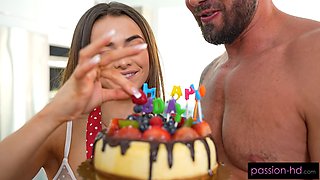 The Best Part Of Waking Up Is Cake And Cum In My Cunt!
