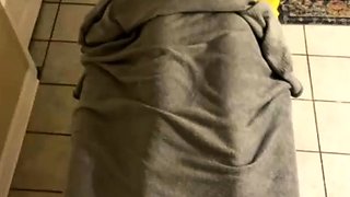 Close up fuck and cumshot