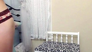 Blonde teen Sierras first erotic masturbation video