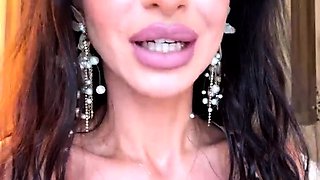 Leann amateur beautiful brunette with big boobs