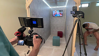 Sex Vlog - Trying Gloryhole for the First Time!