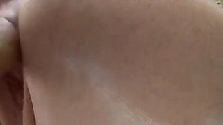 Fucking lesbians squirting and fisting