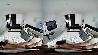 PURITYVR Hot oil massage with Lola