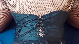 Naughty Stepsister Gets a Huge Cumshot on Her Back as a Christmas Gift