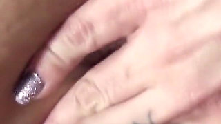 MIlf with curly hair loves to do blowjob and fucking