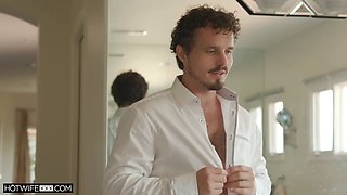 Keira Croft Pink Pussy Can't Stop Squirting All Over His Cock