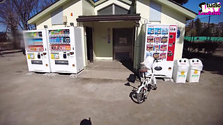 Outdoor Gulp - a Sweet Muse Turns a Simple Walk Into a Swish Tour Chapter-2