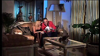 The Old Man and the Horny MILF for a Good Anal Fuck