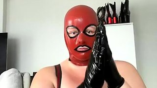 Hot amateur bbw stripping and masturbating