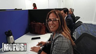 Mofos - office shenanigans: Sasha Pearl slinks in a steamy hookup with Parker Ambrose