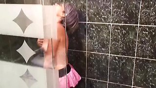 Stepbrother fucks skinny Latina MILF after cleaning - homemade taboo creampie