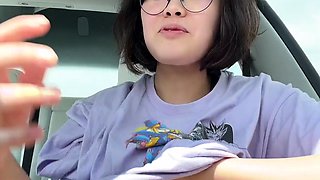 Solo chick masturbating outdoor