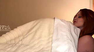 Elly Clutch - Sharing a bed with my sisters best friend