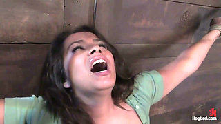 Pepper Foxxx: Big Orgasms Small Body