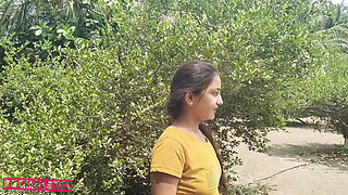 Village girl enjoys sex in farm