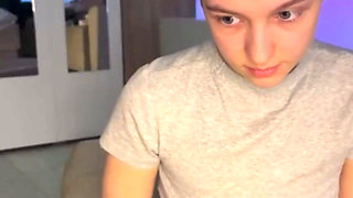 Playing with Her Pussy on Webcam