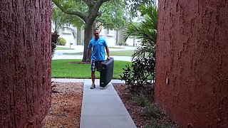 Nookies Massage Guy Fucks Older MILF Ebony