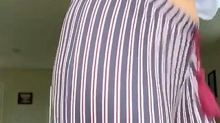 Young Amateur Girl Stripping and Masturbating Cam