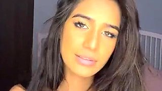 Solo Sexy Girl With A Beautiful Tits - Big dick