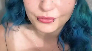 Your Girlfriend Wants Sex Over Skype