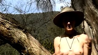 Living in the Australian Bush as a Nudist