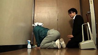 Japanese teen blowjob with creamy mustache