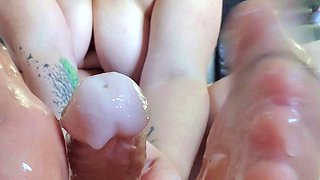 Sexynympho webcam model uses toy on clit to masturbate