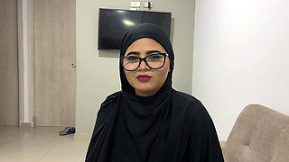 Religious Muslim Stepsister Puts Her Beliefs Aside To Try A Cock
