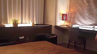 A Married Woman Who Is Addicted To A Women-only Erotic Natsume Saiharu - [uncensored]