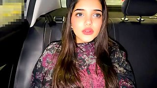 Sarakhan Picks Up Stranger For Roadside Sex – Big Ass Desi Blowjob