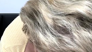 amateur girlfriend masturbating on webcam with her fingers