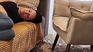 Psychologist Kiffa Ties Couple and Makes Vitoria Vonteese Worship Her Feet in Front of Her Husband Licking Her Feet