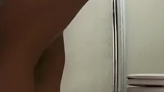 Legs Trembling Hold My Pee as Long as I Can Pissing