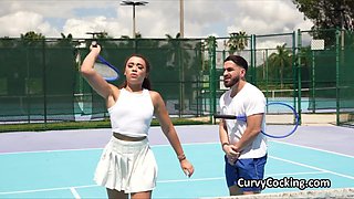 Curly ebony spinner gets on cock after tennis