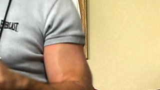 Amateur blonde babe masturbates on cam